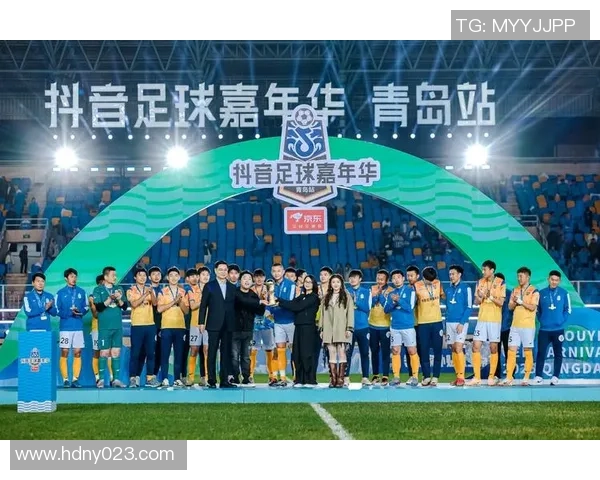 抖音走红足球球星背后的故事与影响力分析